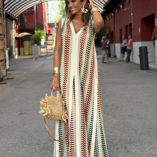 Vestido Largo Estampado Étnico con Corte Amplio y Escote en V - Maxi vestido