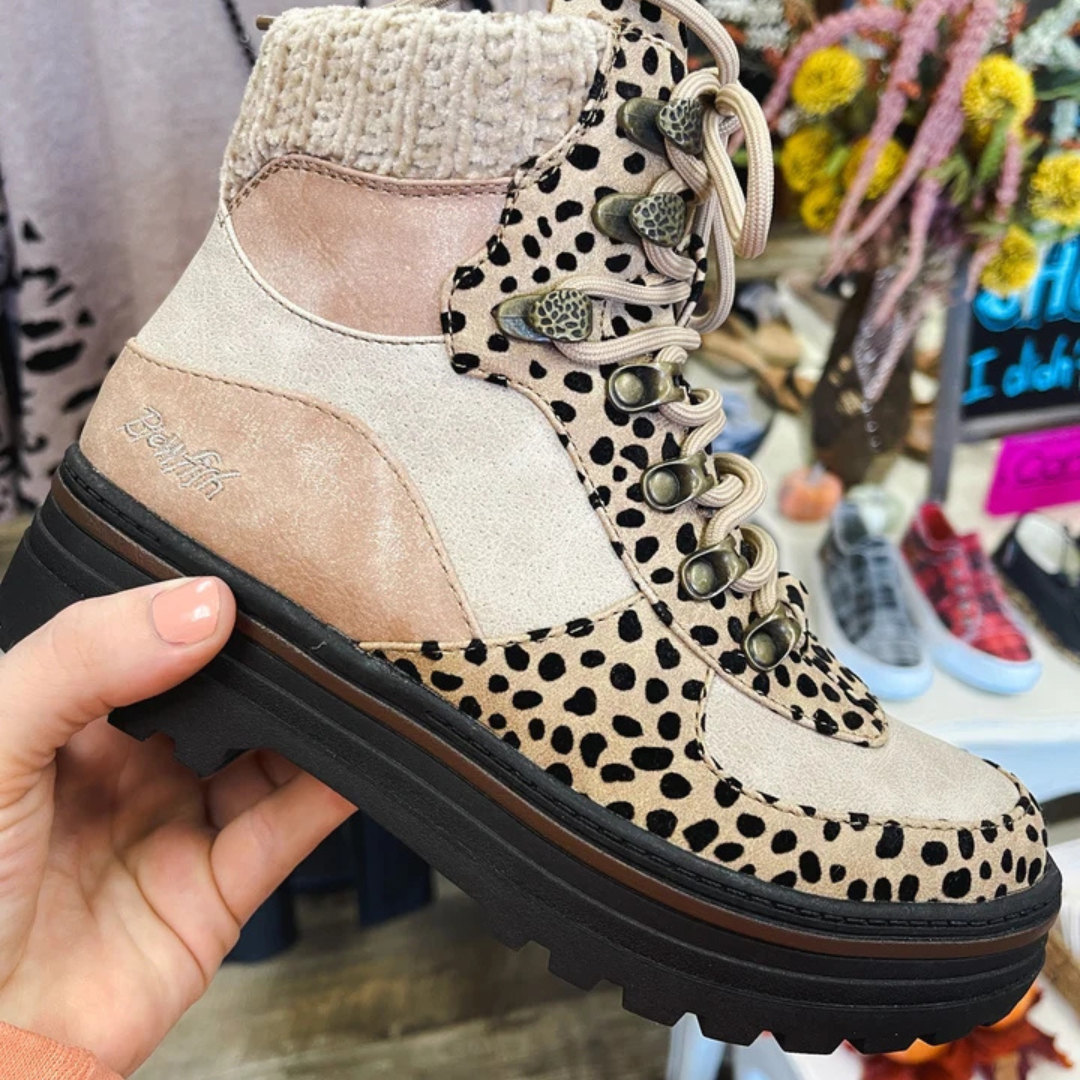 Botines Alpine Chic™ – Calidez y Estilo Montañero