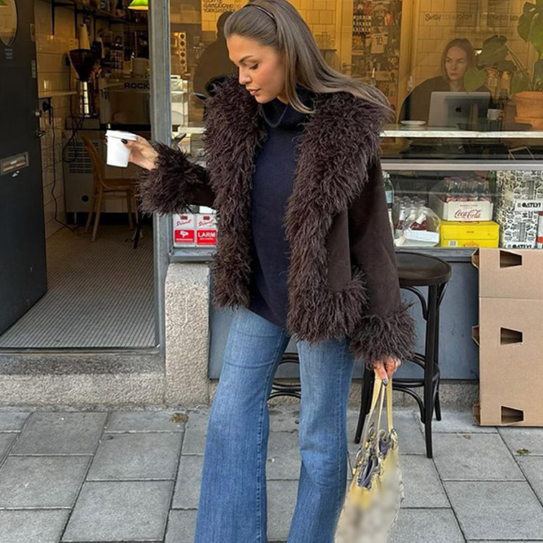 Chaqueta efecto piel con cuello y mangas de pelo – Estilo boho chic