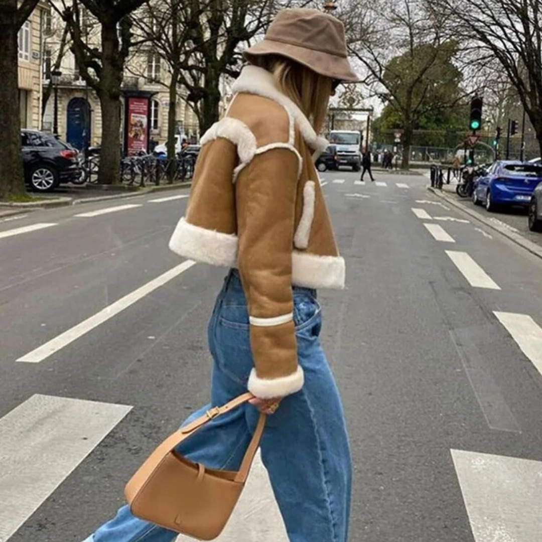 Chaqueta de Serraje con Borreguito Mujer – Estilo Corto Cropped y Forro Aterciopelado