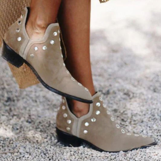 Botines de Serraje/Piel Mujer – Estilo Boho Chic con Tachuelas | Cómodos y Versátiles