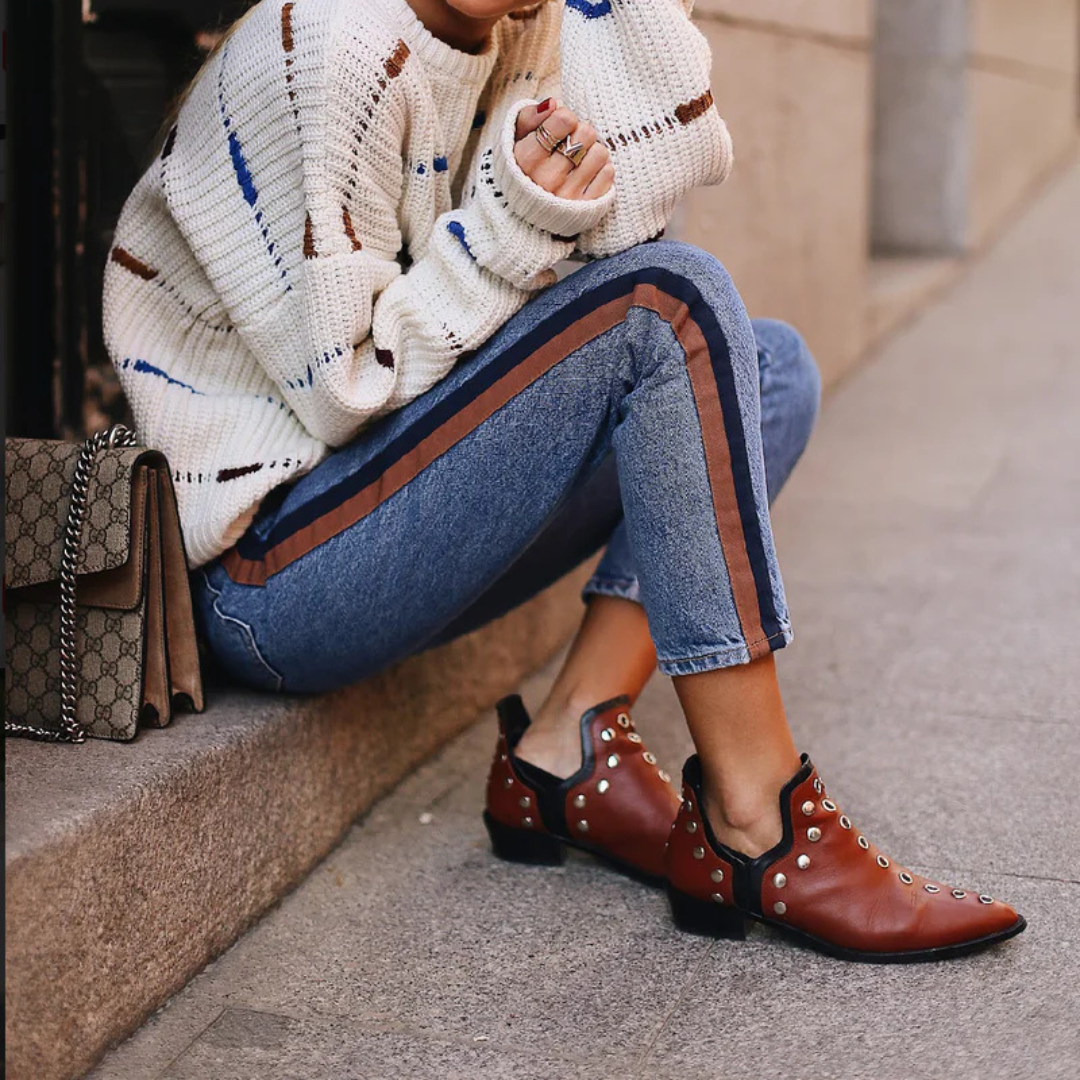 Botines de Serraje/Piel Mujer – Estilo Boho Chic con Tachuelas | Cómodos y Versátiles