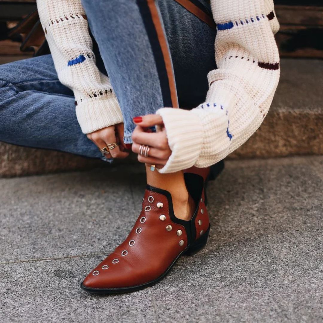Botines de Serraje/Piel Mujer – Estilo Boho Chic con Tachuelas | Cómodos y Versátiles