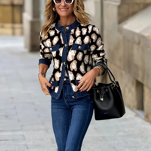 Chaqueta Bomber Estilo Animal Print con Detalles Denim