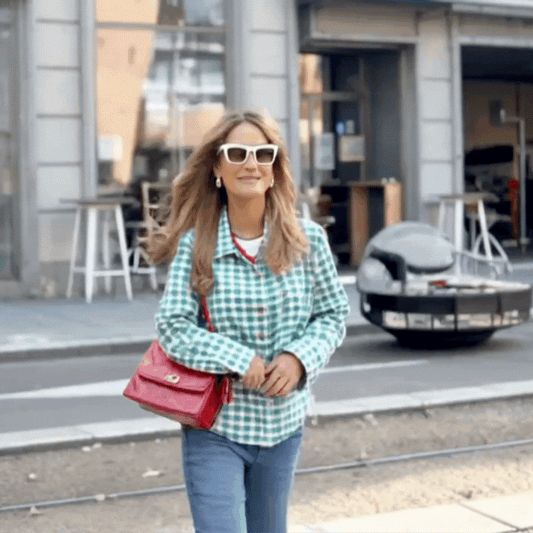 Chaqueta Vichy Verde – Estilo Fresco y Atemporal