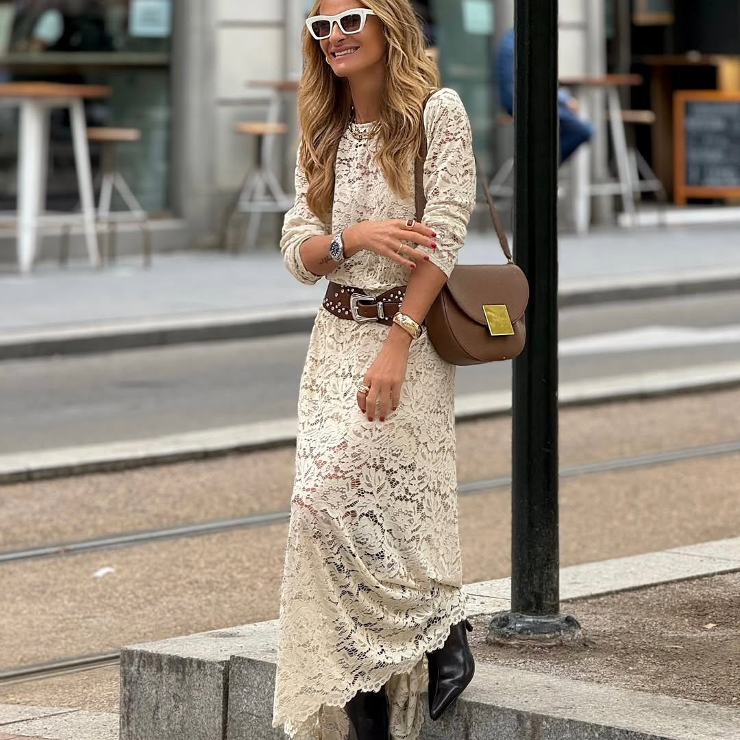 Vestido largo de encaje – Elegancia boho chic