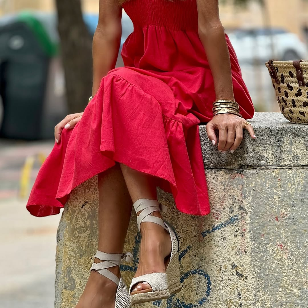 Vestido Largo Rojo – Estilo Romántico & Fresco