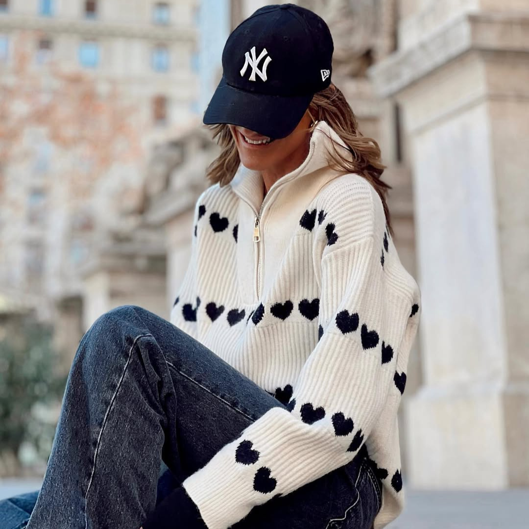 🖤 Jersey Corazones Knit – Blanco & Negro