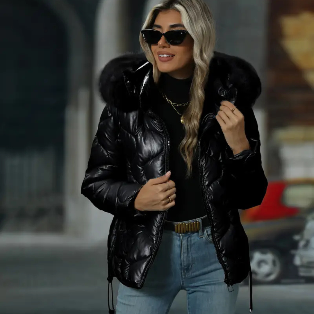 Abrigo Acolchado Premium con Capucha y Detalles de Pelo Técnico – Calidez y Estilo Invierno