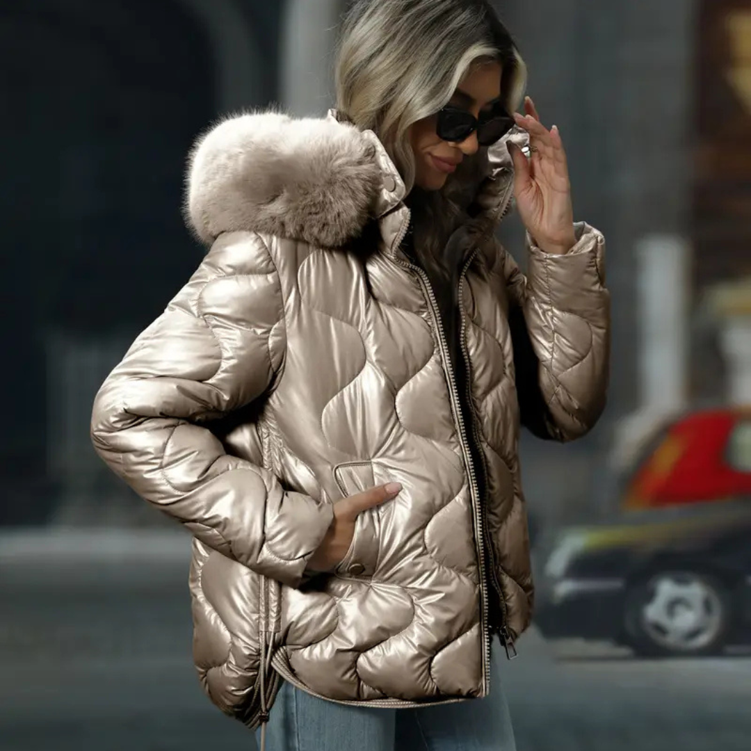 Abrigo Acolchado Premium con Capucha y Detalles de Pelo Técnico – Calidez y Estilo Invierno