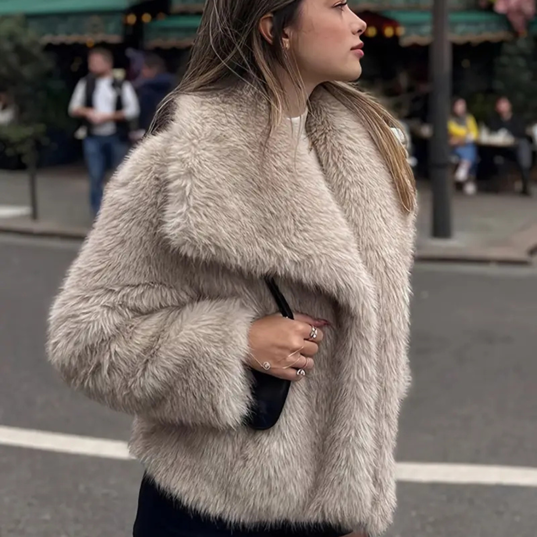 Chaqueta Pelo con solapa – Abrigo Elegante Negro/Beige | Estilo Urbano Chic y Versátil