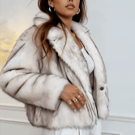 Chaqueta corta Pelo con solapa – Abrigo Elegante Blanco| Estilo Urbano Chic y Versátil