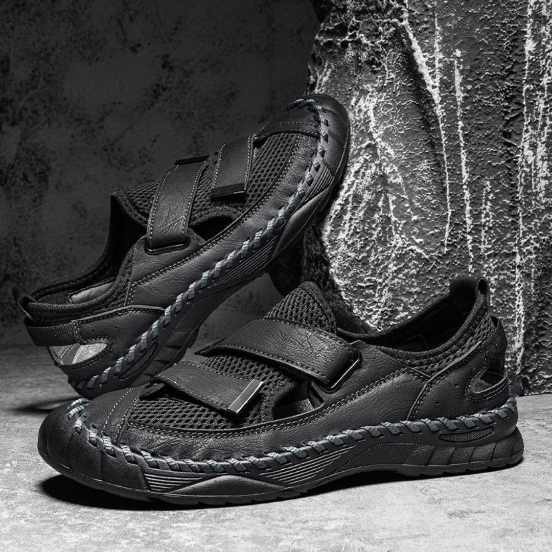 Sandalias cerradas de piel confort sport