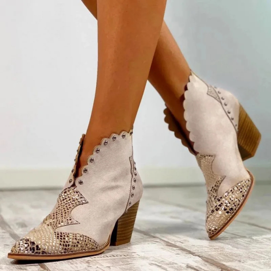 Botines Westline™ – Tacón Medio y Detalles Étnicos