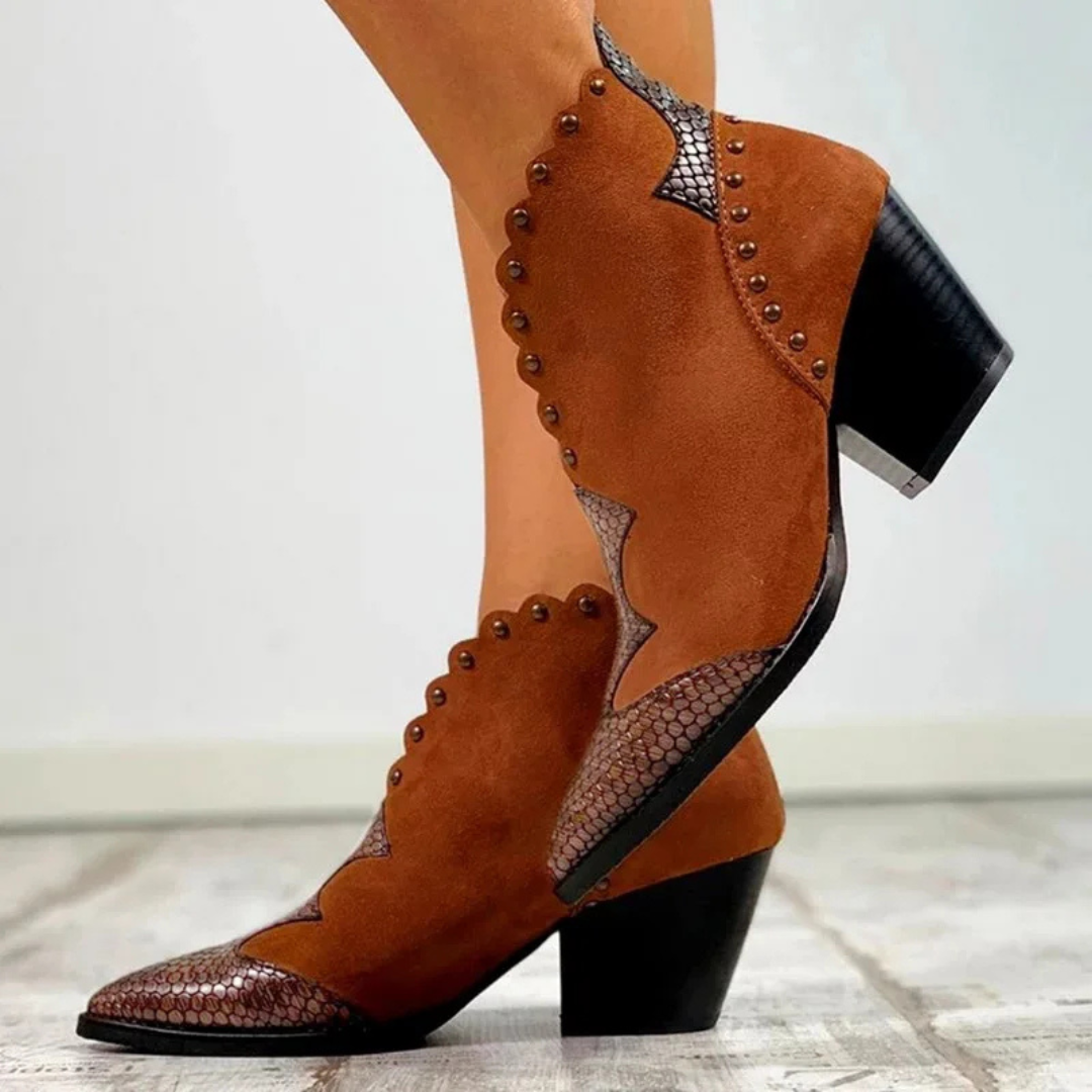 Botines Westline™ – Tacón Medio y Detalles Étnicos