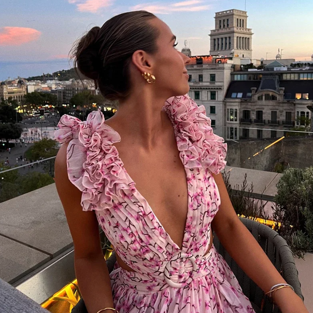 Vestido "Lilium" – Volantes Florales y Cintura con Aro