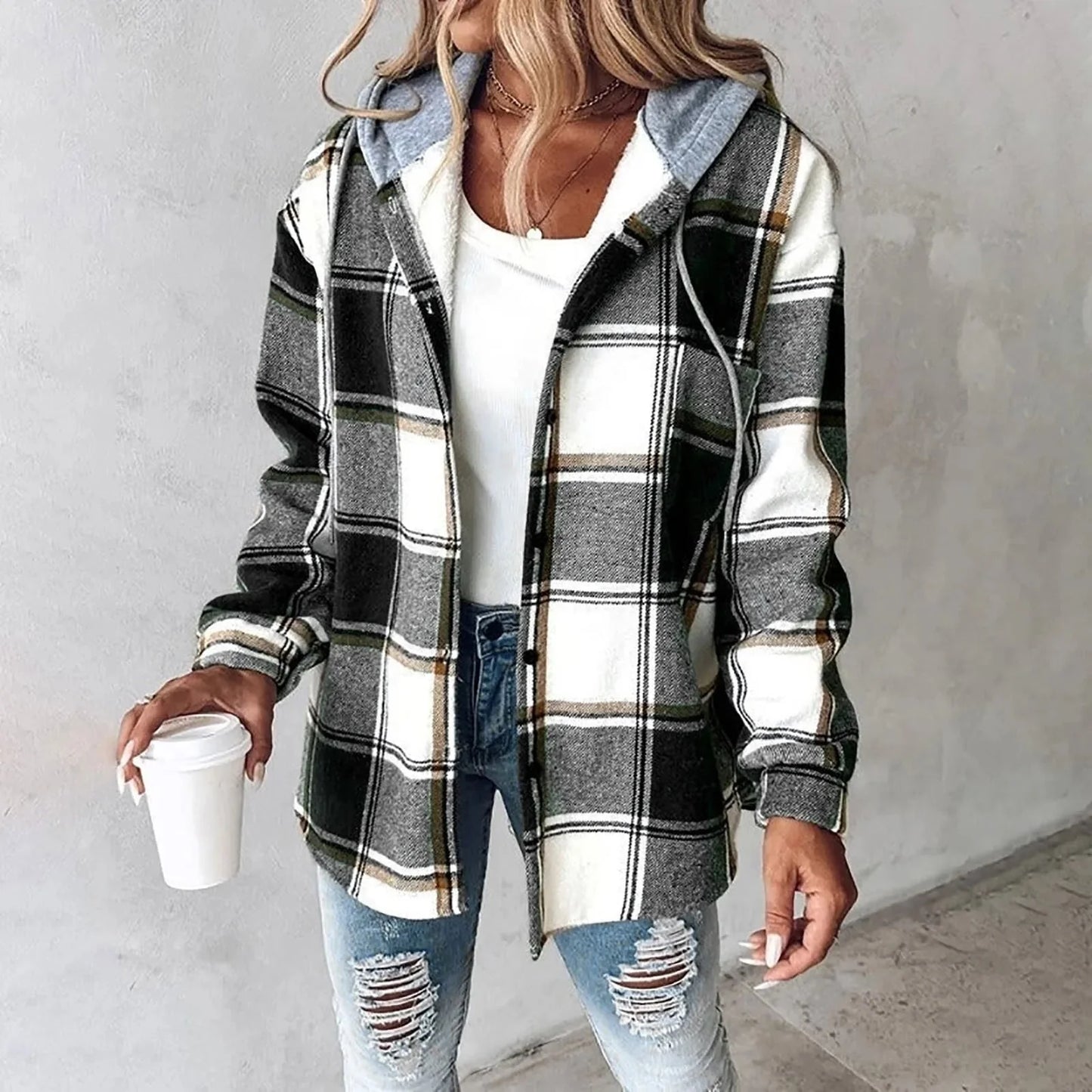 Beth- Chaqueta suave y cálida con capucha