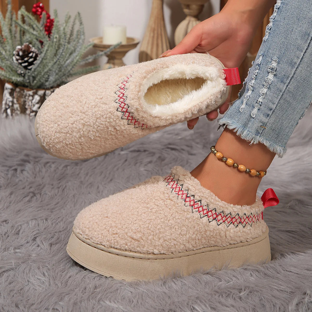 🐑 Zuecos Borreguillo Tendencia Mujer – Estilo Urbano Chic Antideslizantes | Cómodos y Versátiles