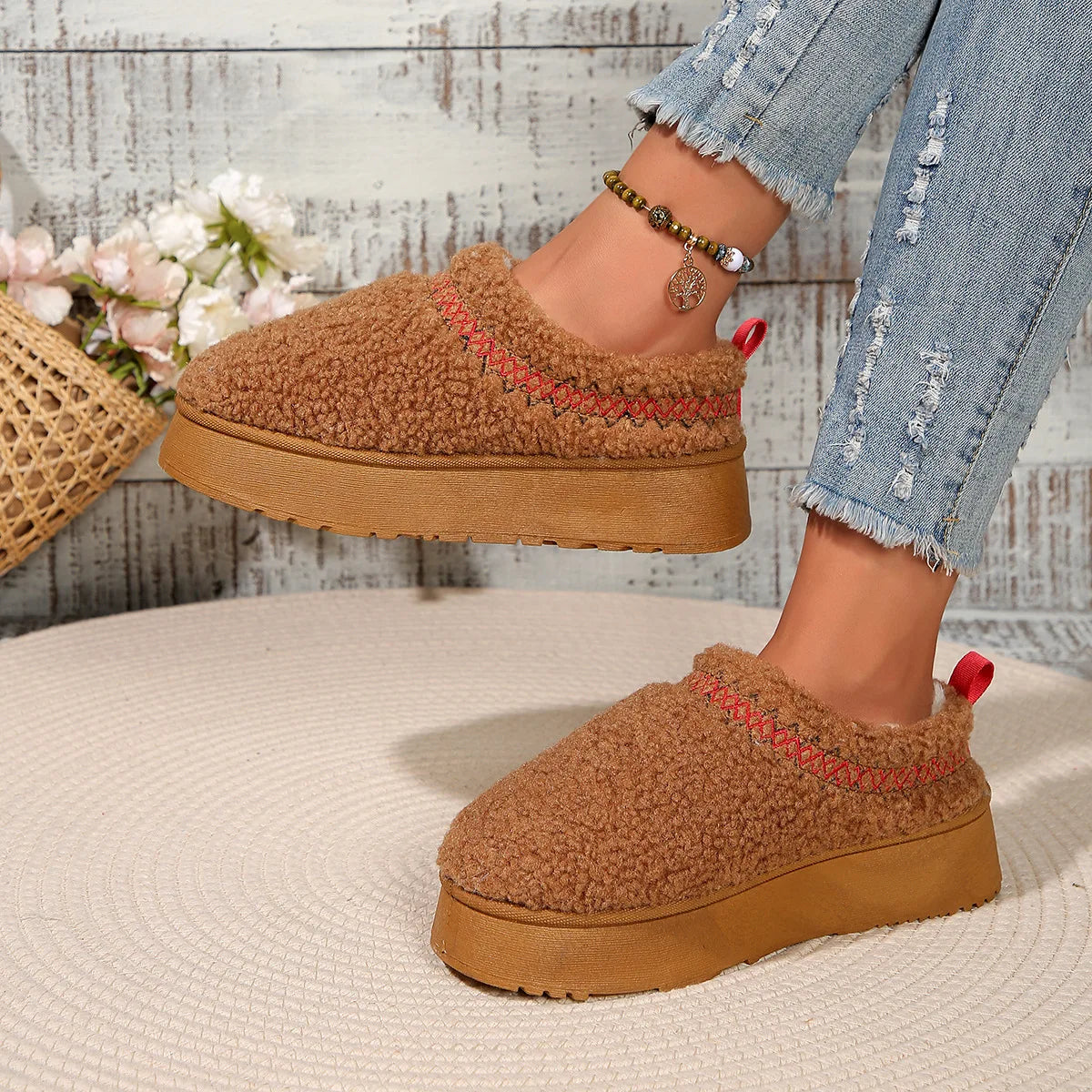 🐑 Zuecos Borreguillo Tendencia Mujer – Estilo Urbano Chic Antideslizantes | Cómodos y Versátiles