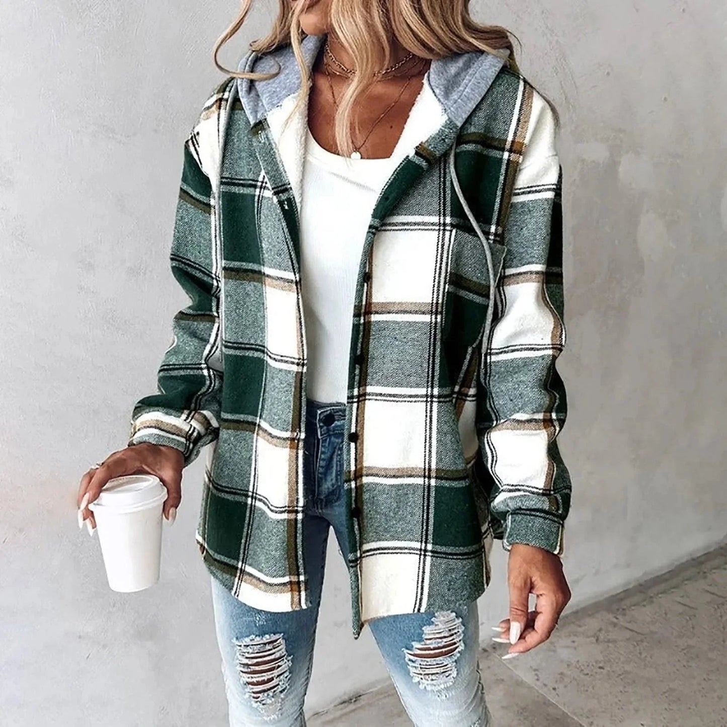 Beth- Chaqueta suave y cálida con capucha
