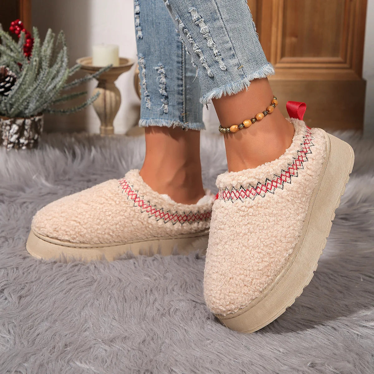 🐑 Zuecos Borreguillo Tendencia Mujer – Estilo Urbano Chic Antideslizantes | Cómodos y Versátiles