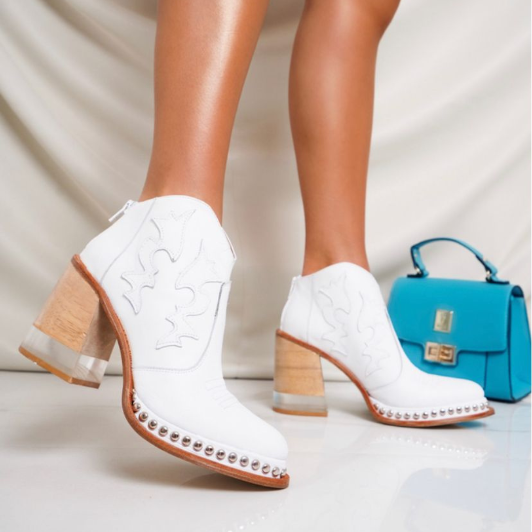 Daniella / Botines de Estilo Western con Tacón Transparente y Tachuelas