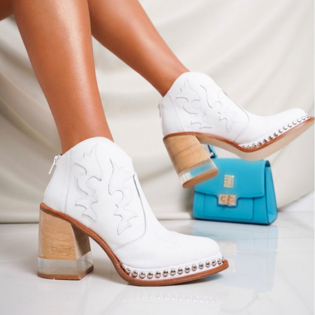 Daniella / Botines de Estilo Western con Tacón Transparente y Tachuelas