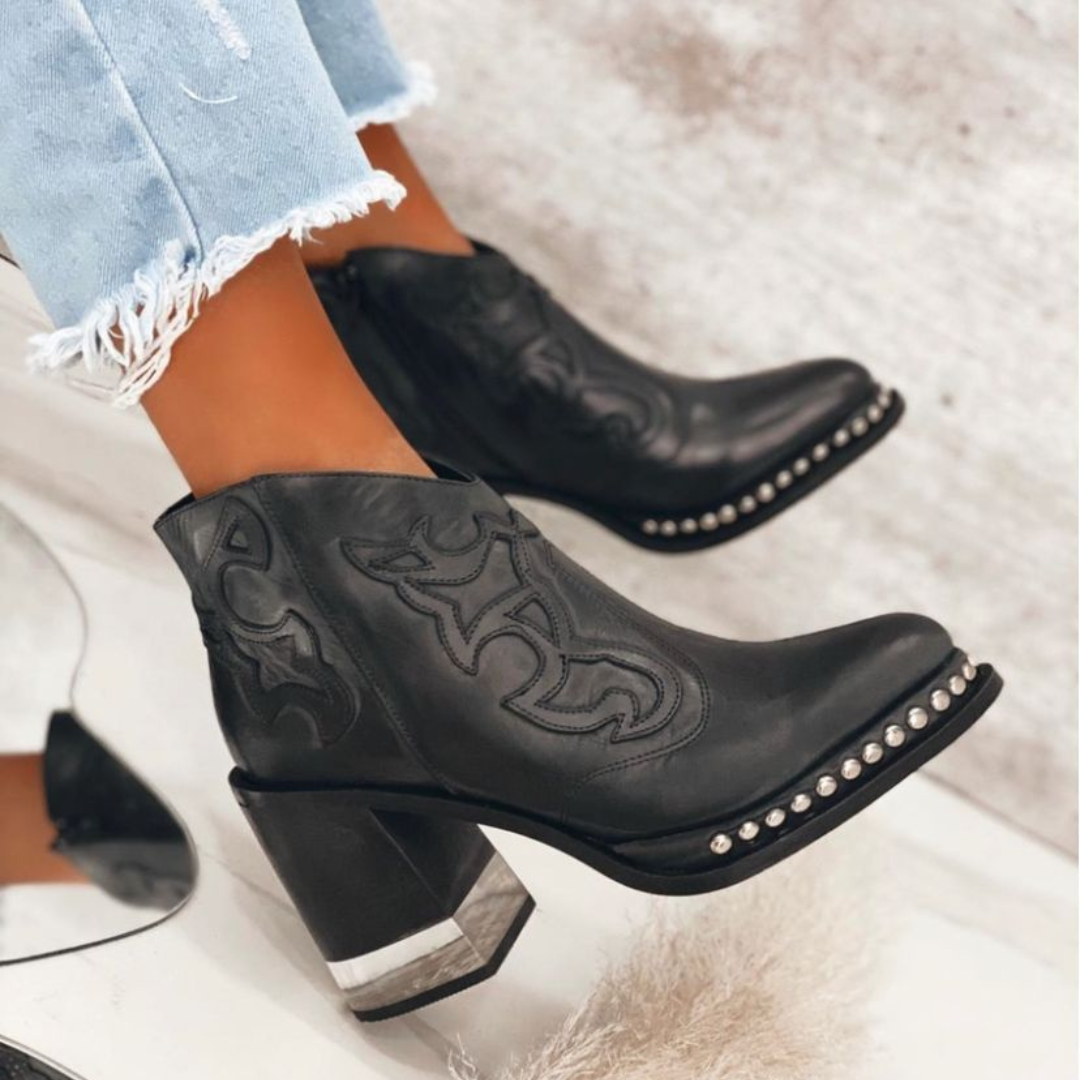 Daniella / Botines de Estilo Western con Tacón Transparente y Tachuelas