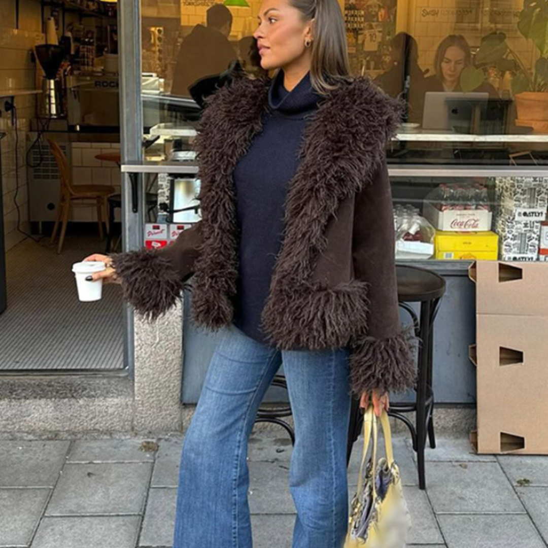 Chaqueta efecto piel con cuello y mangas de pelo – Estilo boho chic