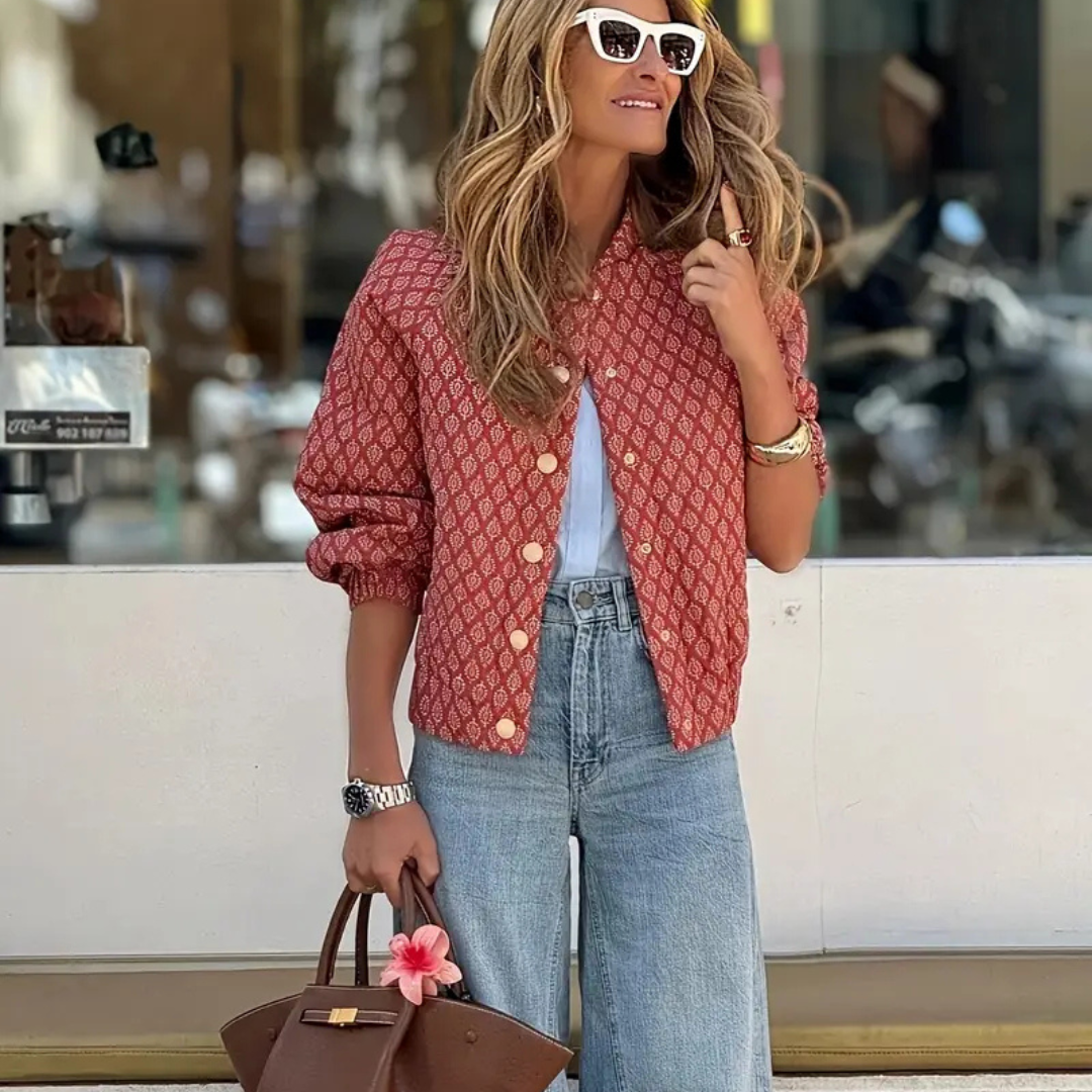 Chaqueta Bomber Estampada Étnica – Rojo Boho Chic