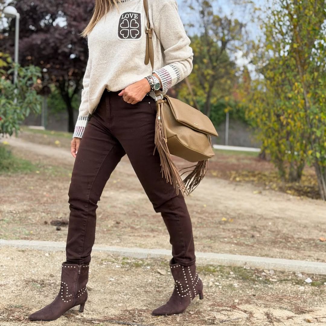 Botines Serraje caña media Sofia™ – Ante con Tachuelas